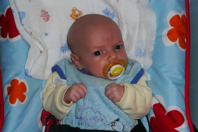 Florian ist 34 Tage alt